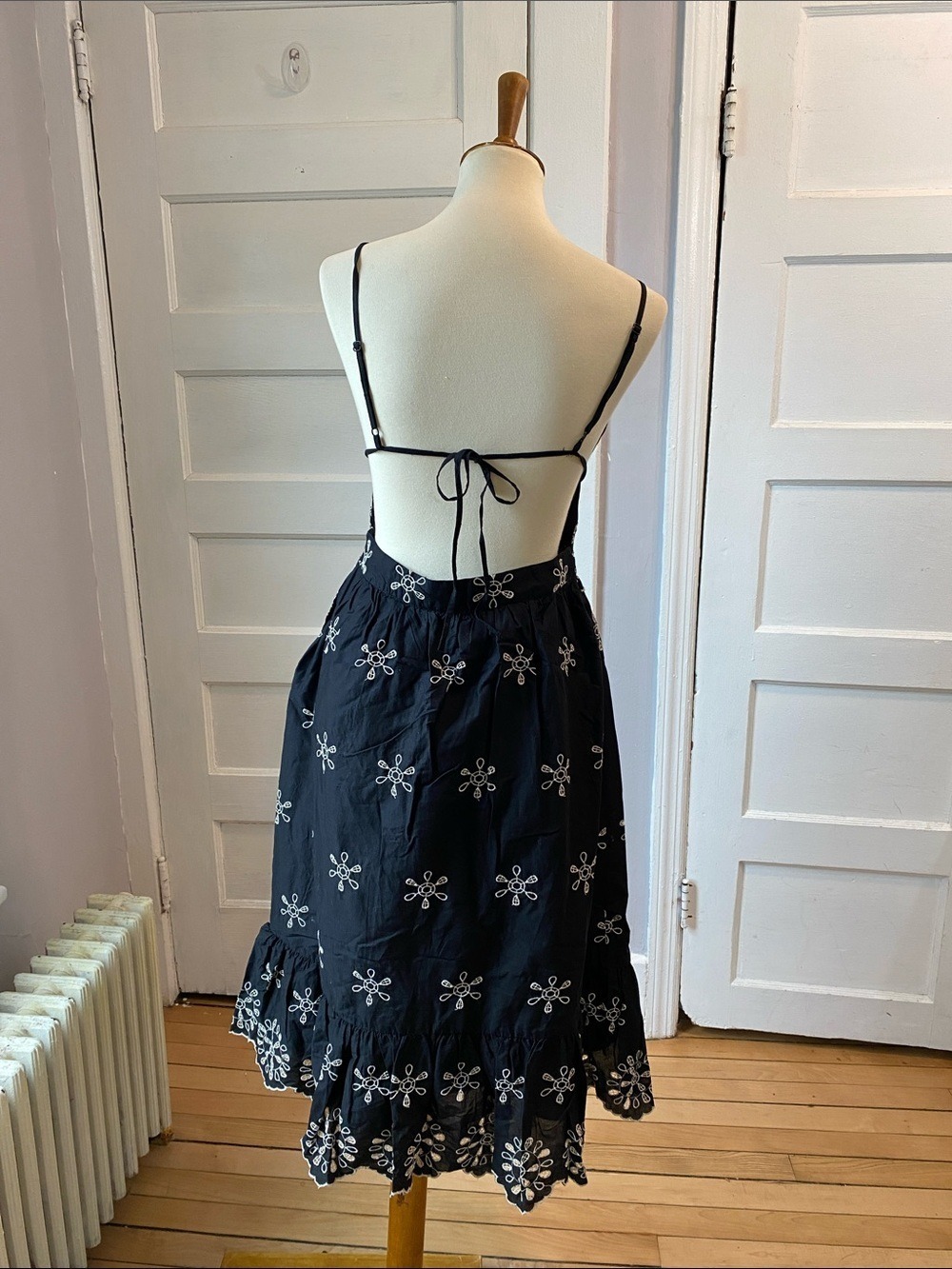 NWT Zara Embroidered Halter Tie Back Dress | 7200/337/800 - Picture 7 of 17